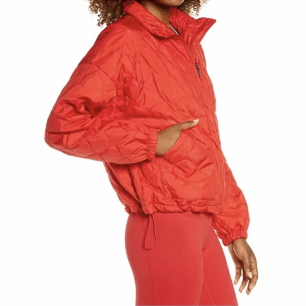 Zella Vibrant Red Jacket - Picture 2 of 6